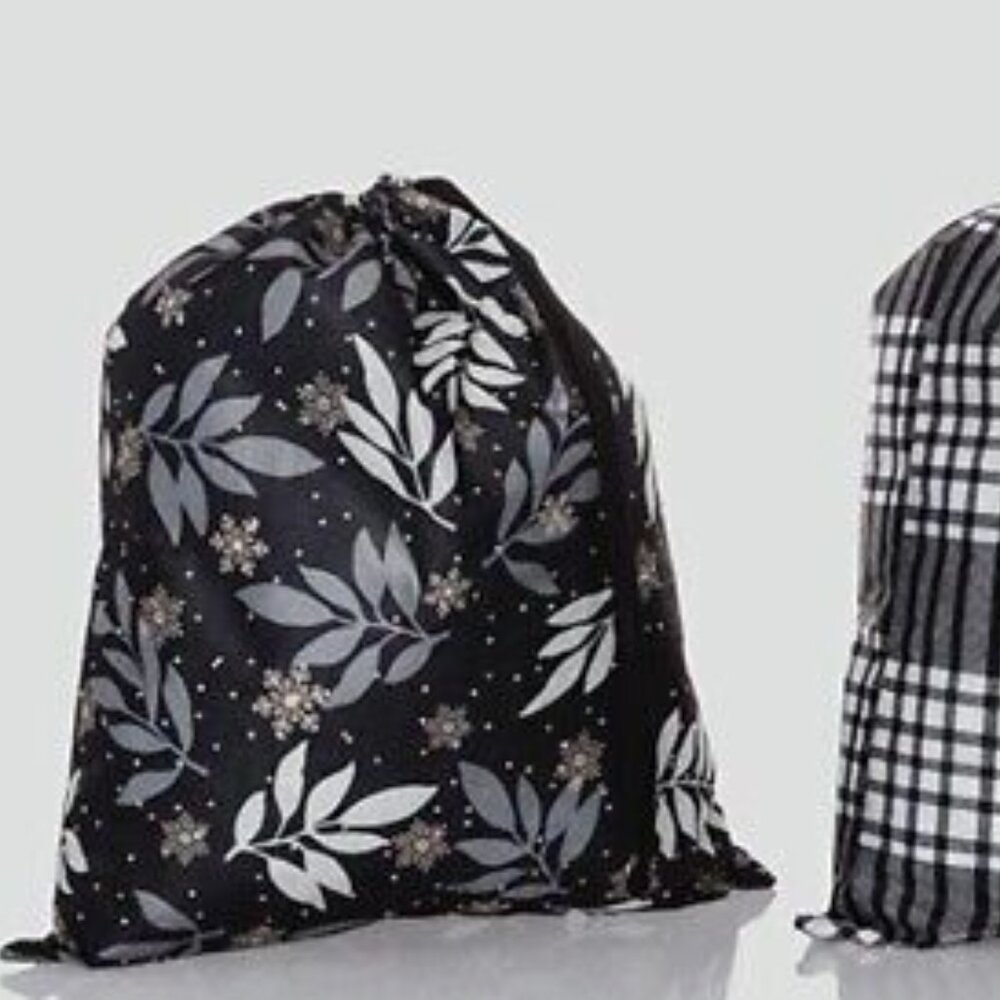 Timeless Memory Pouches - Large - Winter Wonder